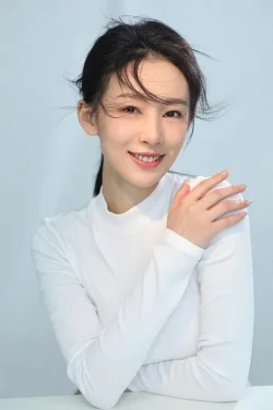 白旭含